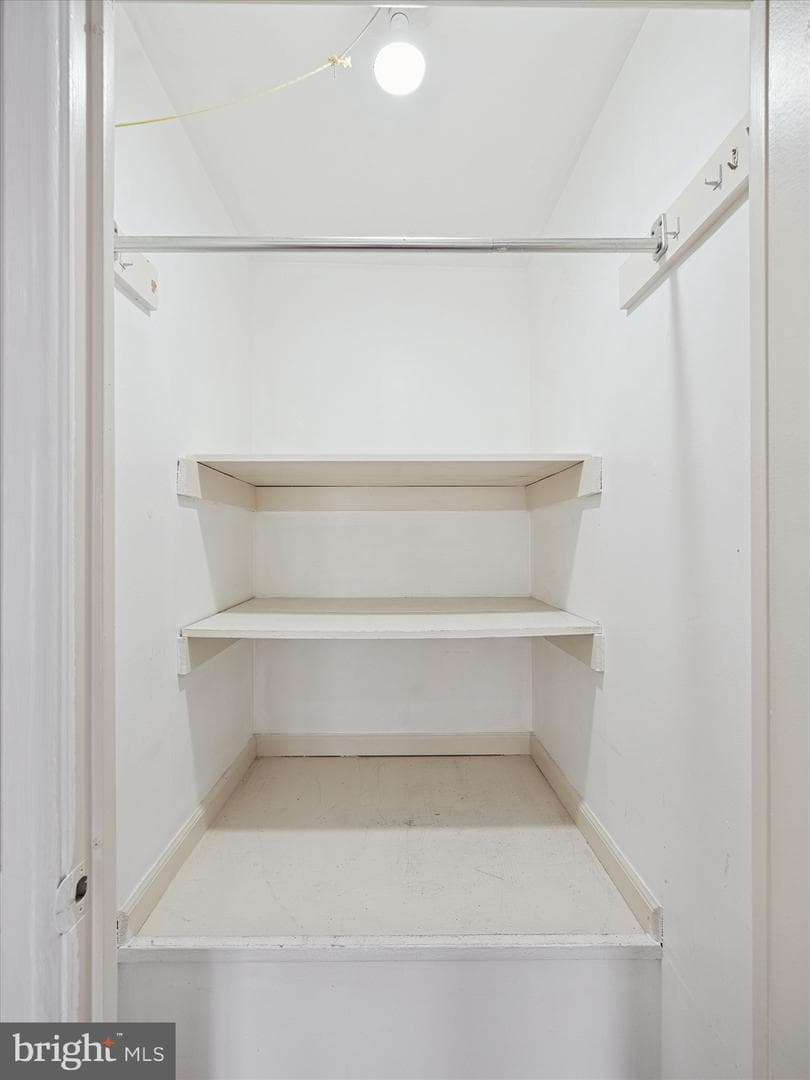 3204 Delaire Landing Road #3204 photo 9