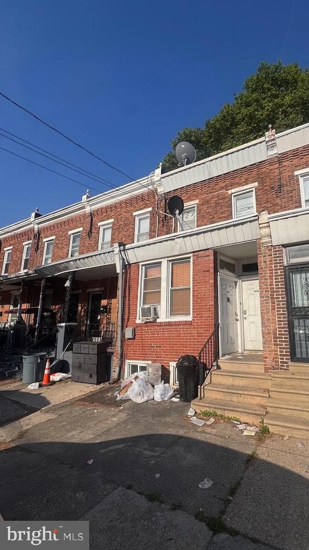 880 N 66th Street photo 2