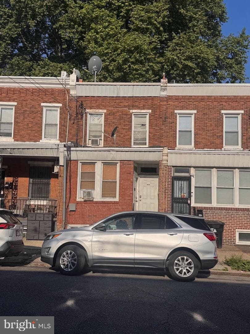880 N 66th Street photo 3