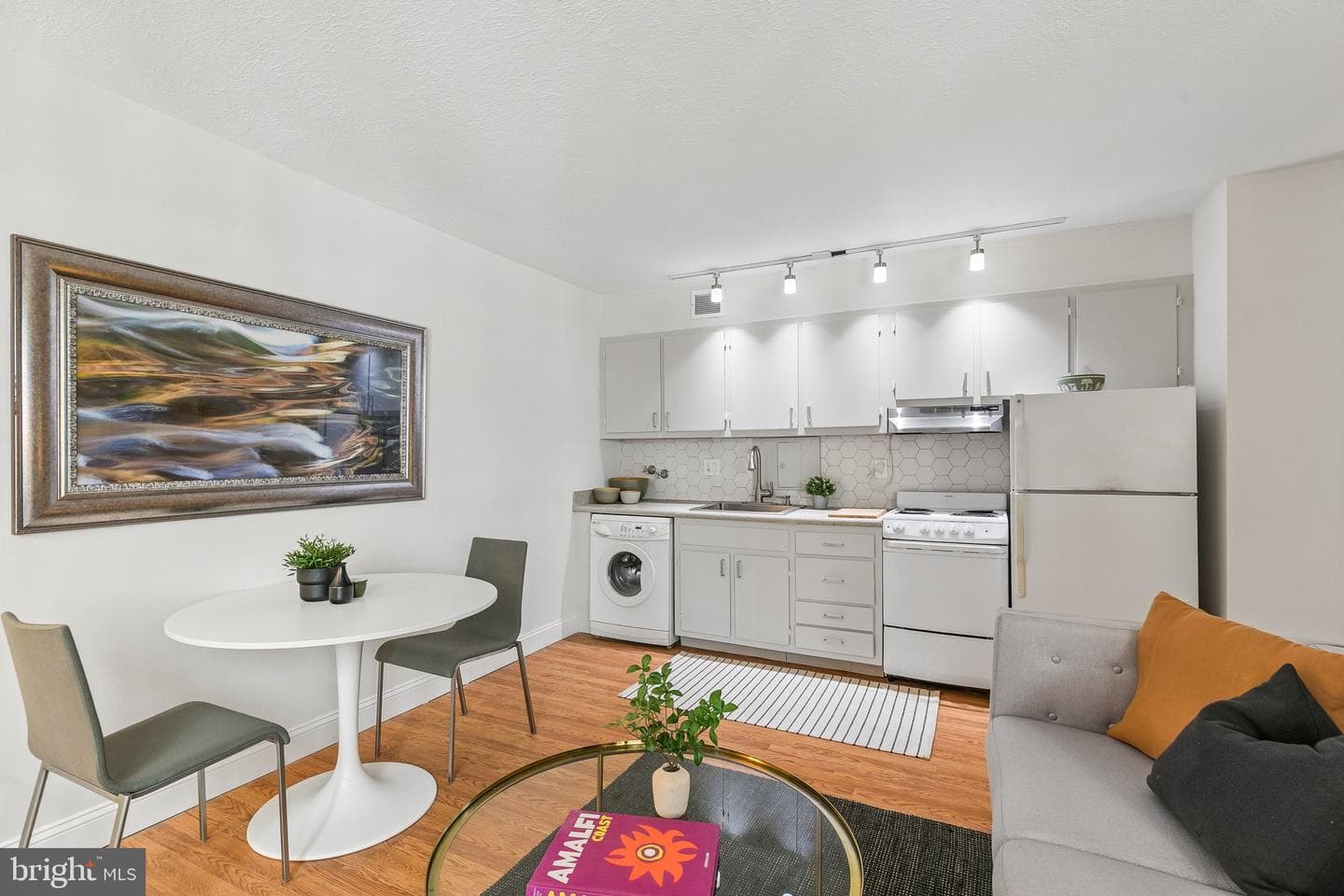 1900 John F Kennedy Blvd # 723 photo 3