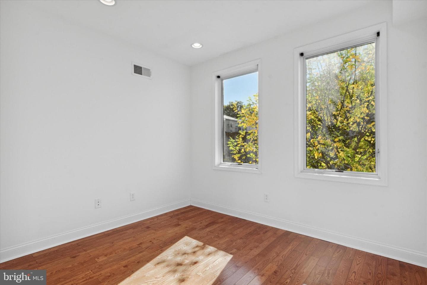 310 Cecil B Moore Avenue photo 16