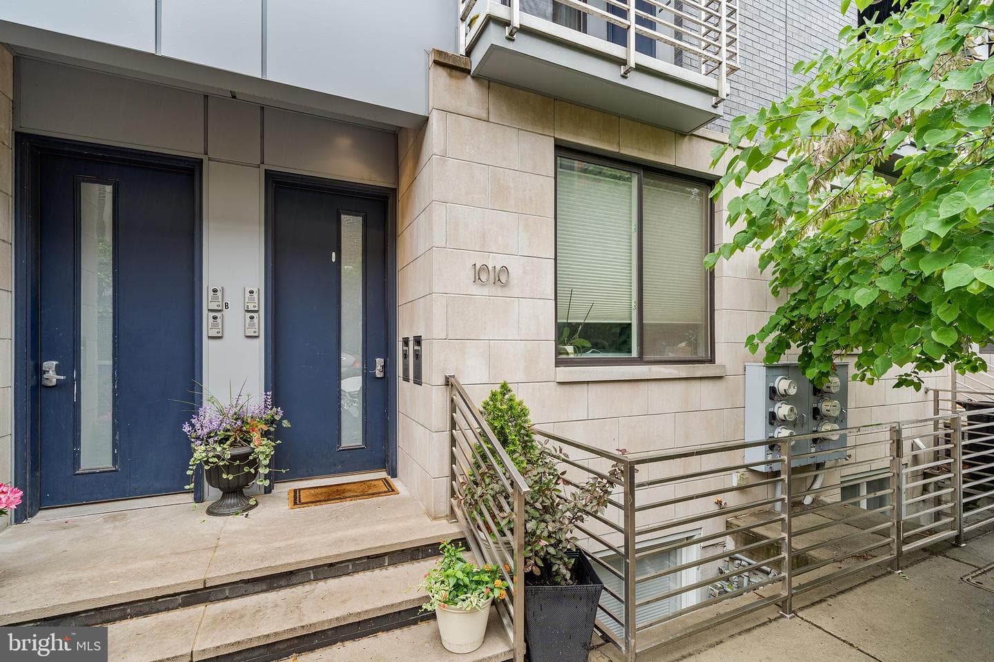 1010 S 17th Street #b, Philadelphia