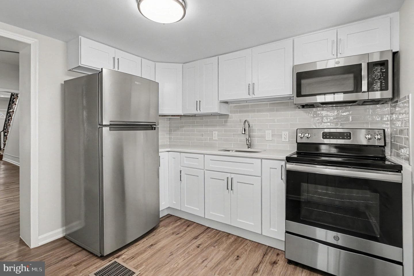 3162 Cedar Street photo 10