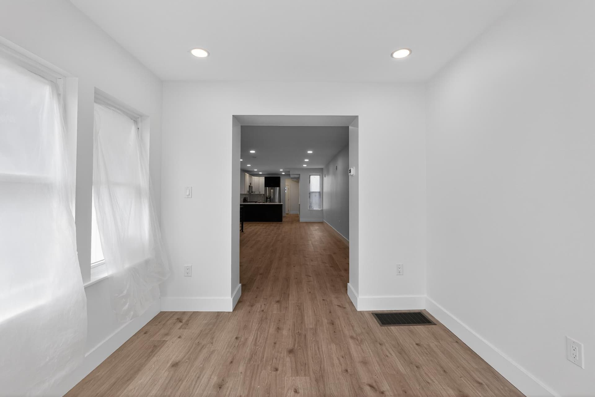 4942 Sansom Street photo 7