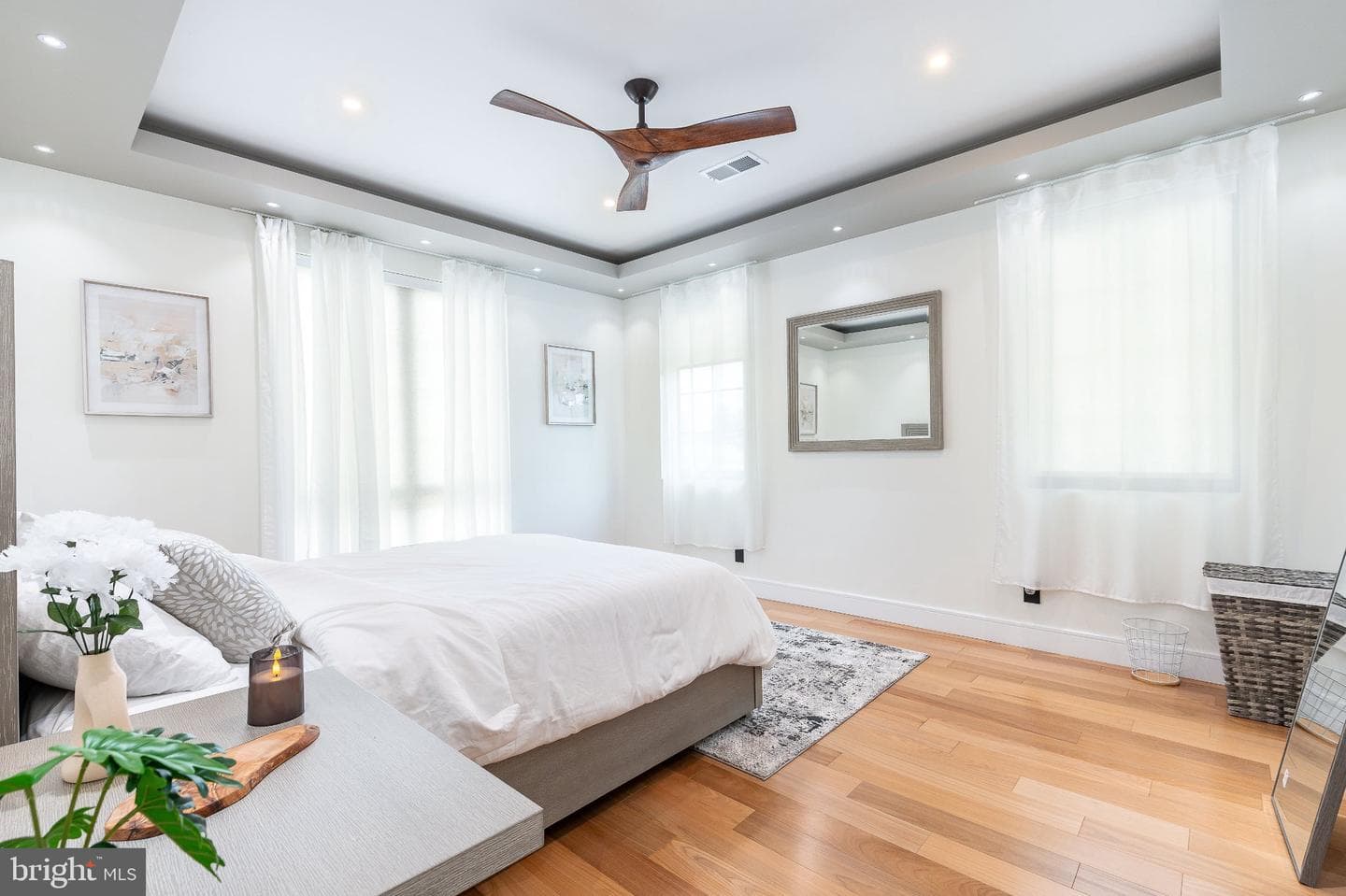 9739 Krewstown photo 49