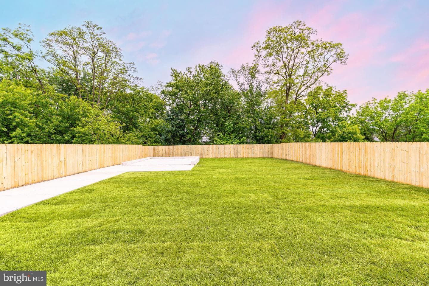 9739 Krewstown photo 67