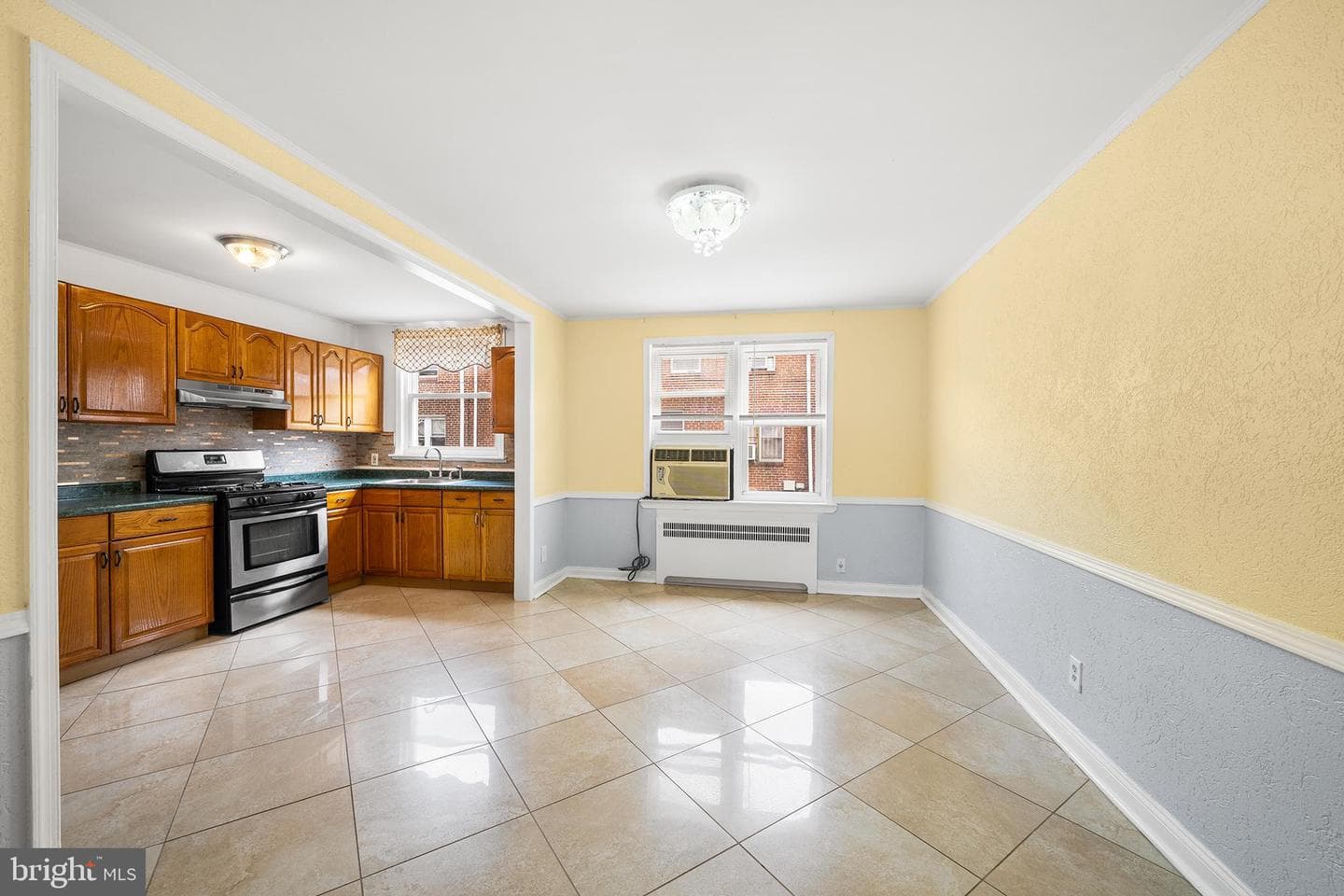 1531 Benner Street photo 7