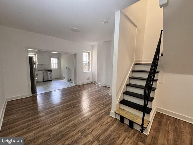 2546 N Marston Street photo 6