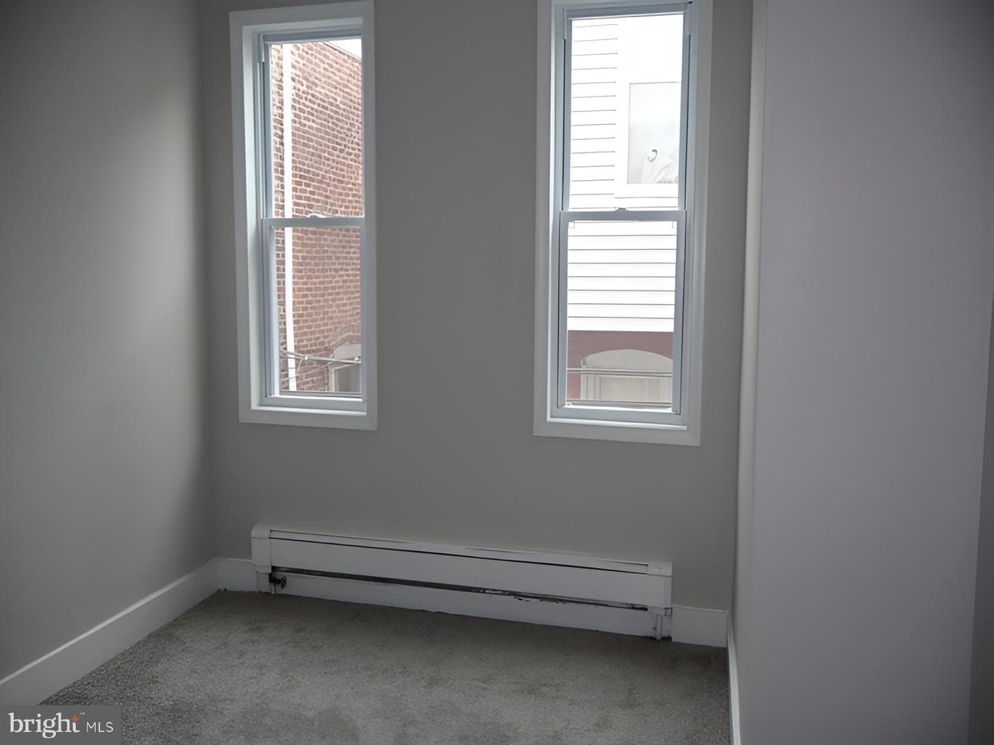 3336 N Hancock Street photo 18