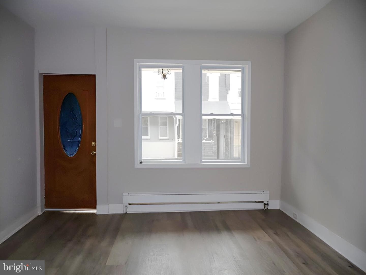 3336 N Hancock Street photo 9