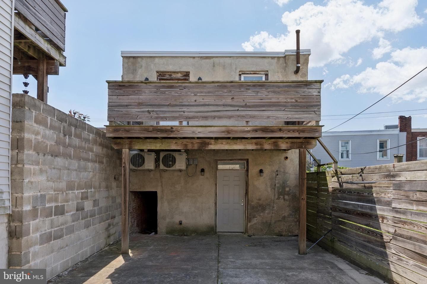 1328 N Marston Street photo 37