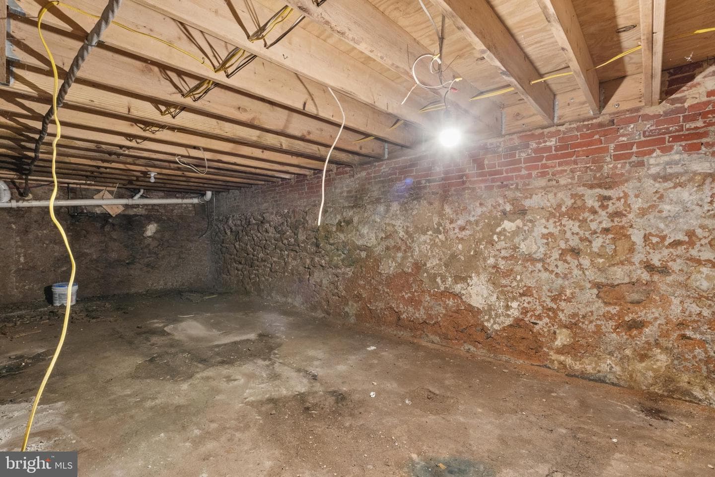 1328 N Marston Street photo 39