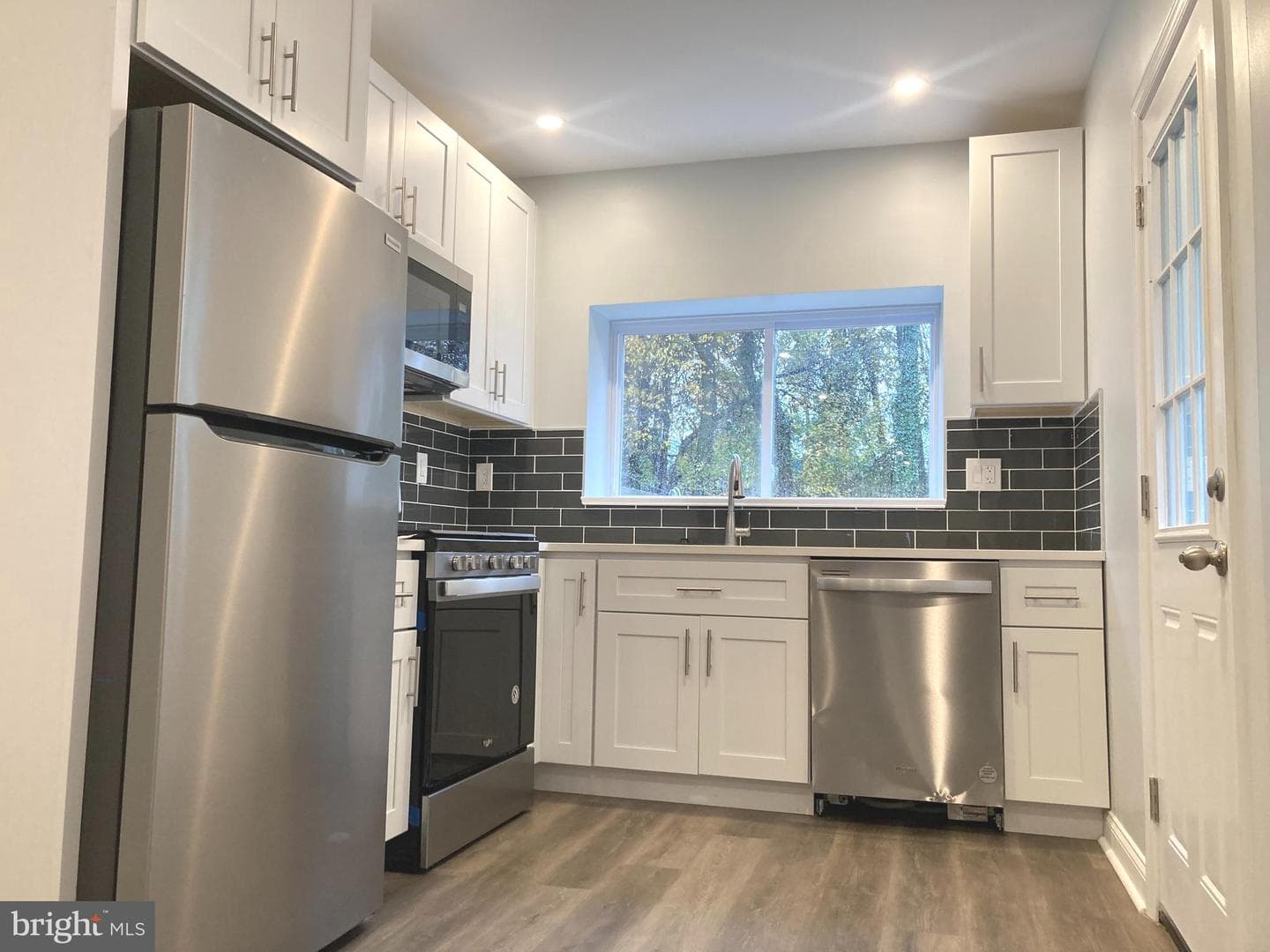 3059 Martha Street photo 5