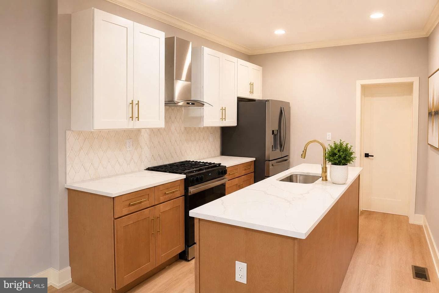 719 S 59th Street photo 6