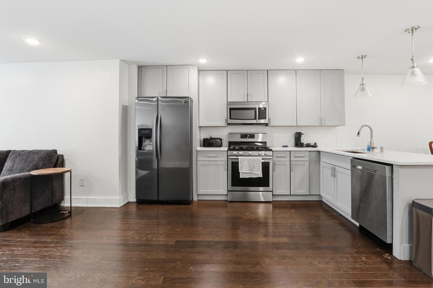 1952 N 6th Street #1 photo 6