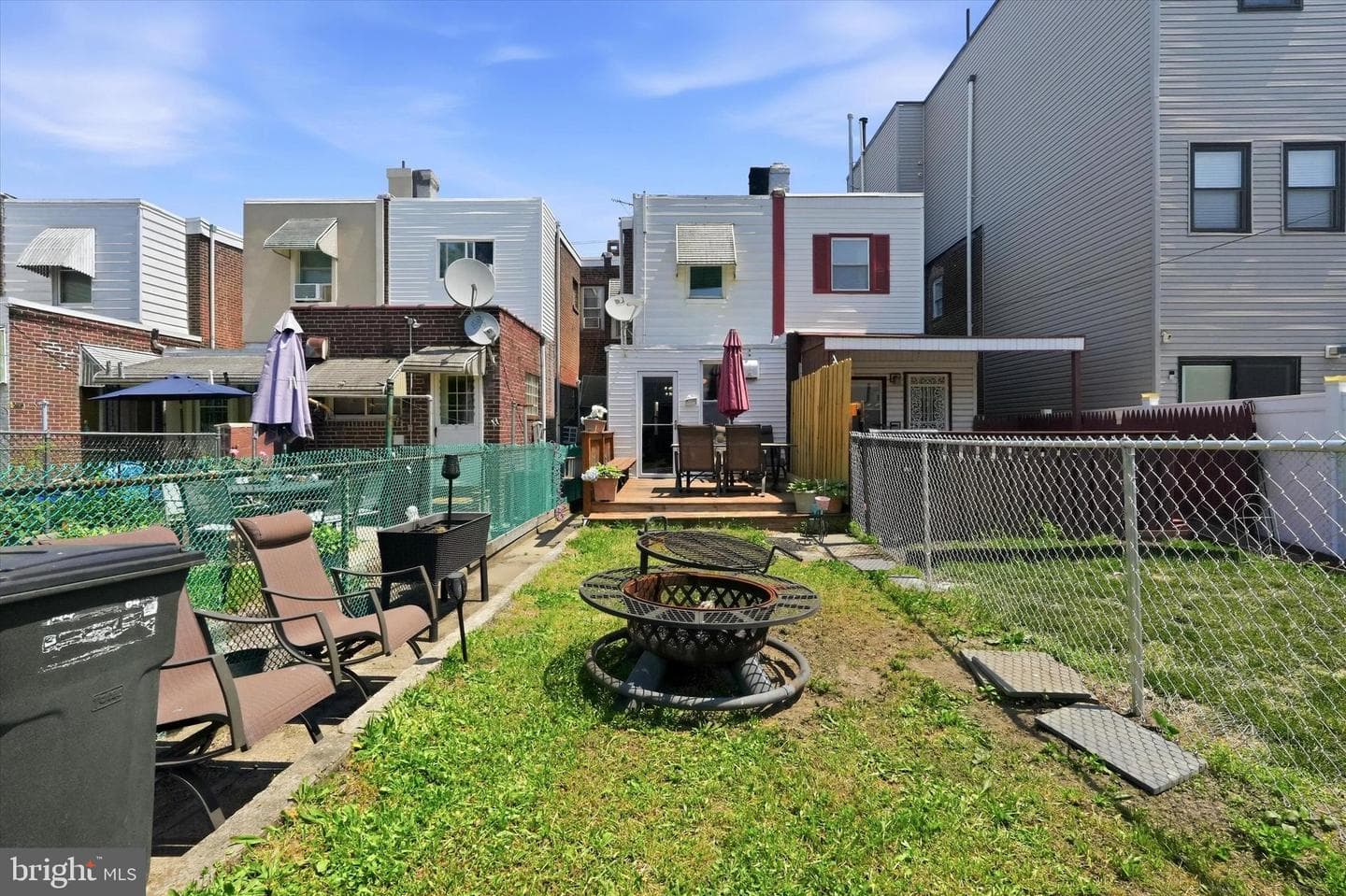 2632 E Ontario Street photo 12
