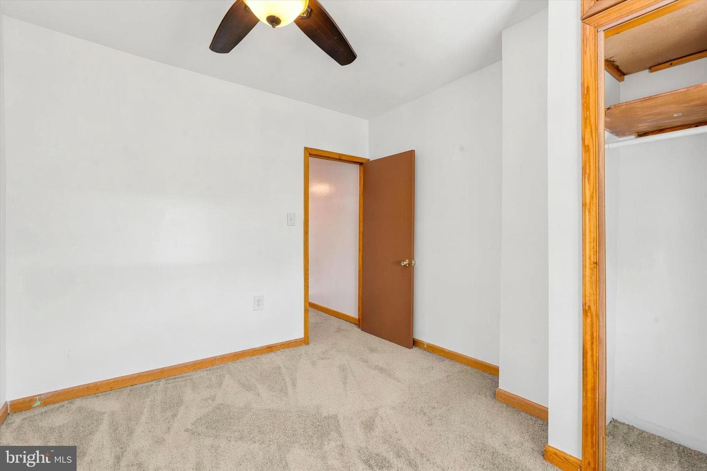 2632 E Ontario Street photo 15