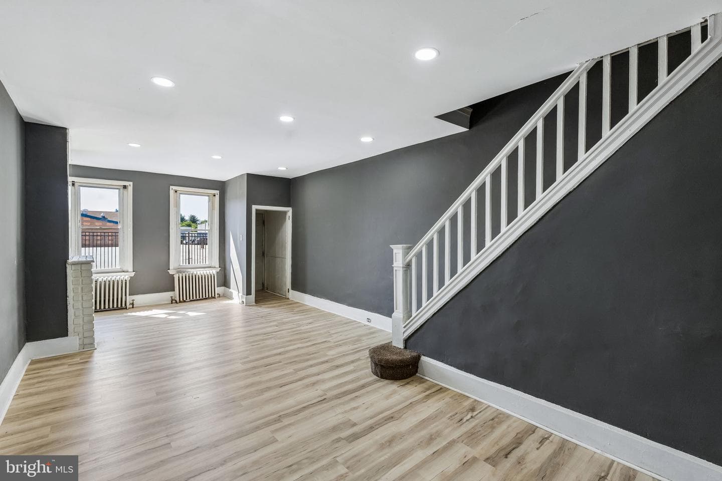 3428 Braddock Street photo 6