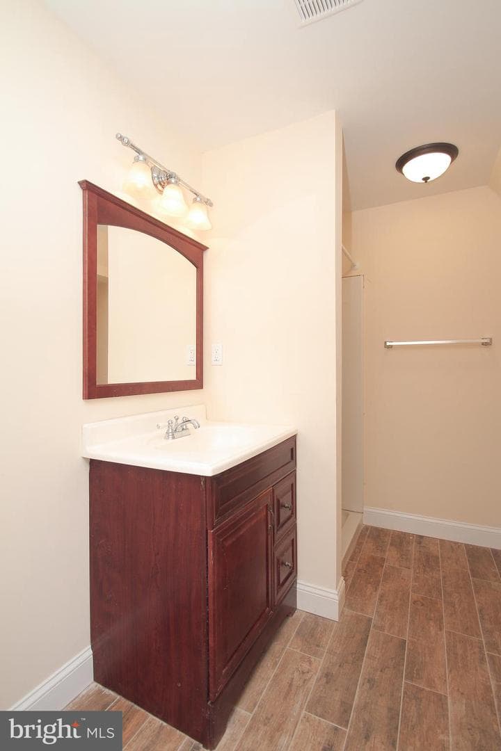 1823 N 19th Street photo 16