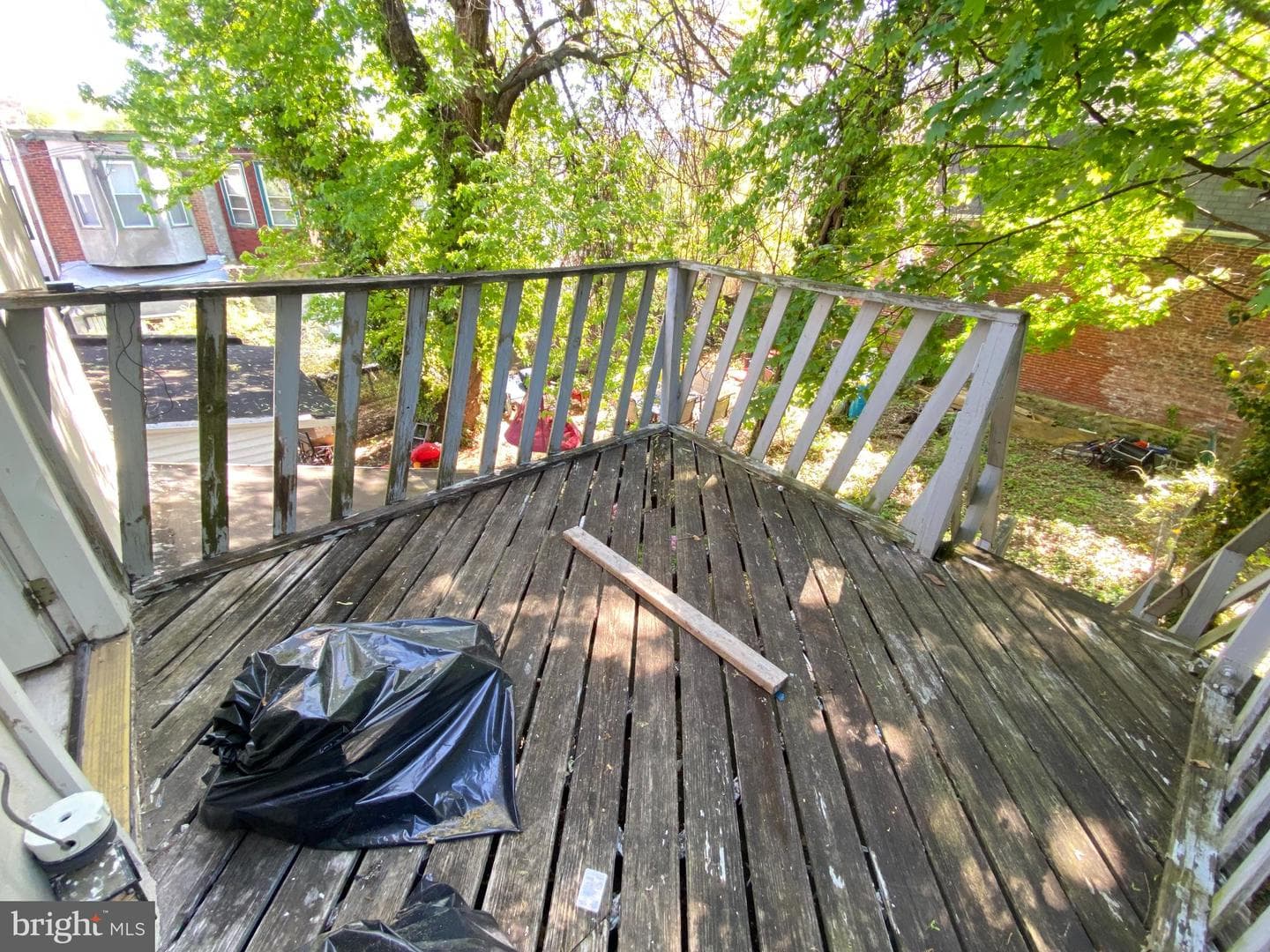 66 E Coulter Street photo 34