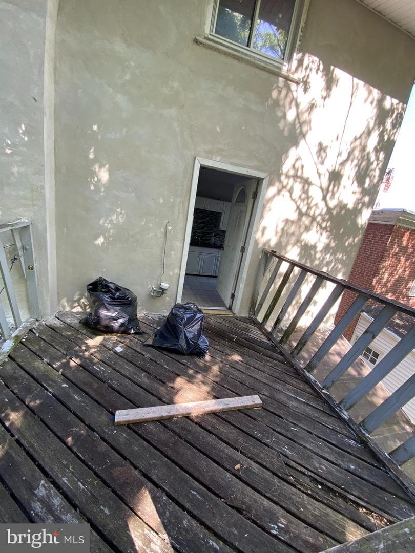 66 E Coulter Street photo 37