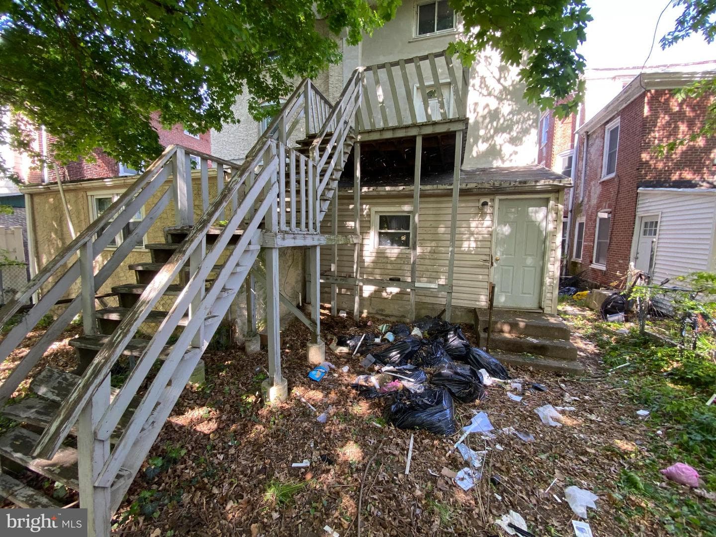 66 E Coulter Street photo 38