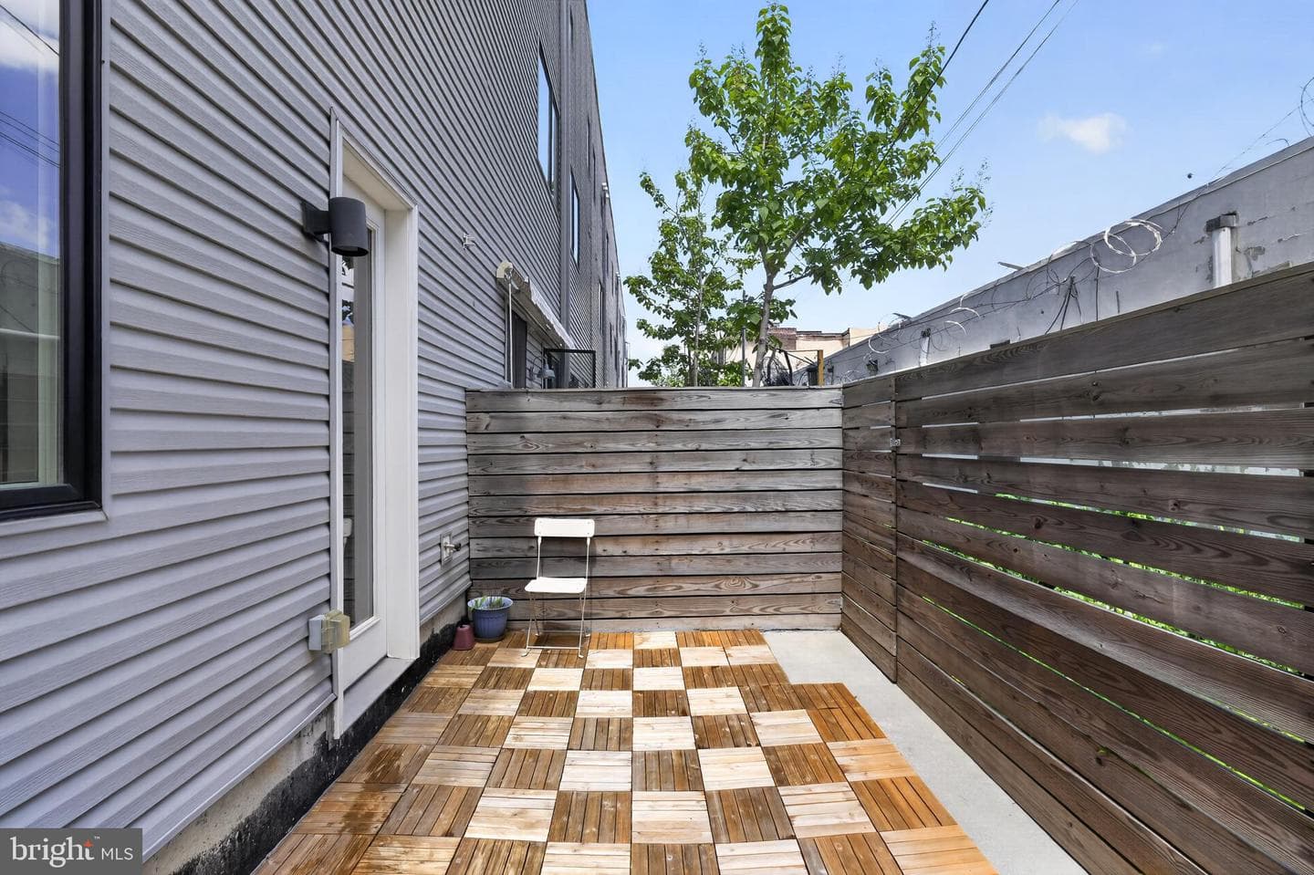2229 N Hope Street photo 29
