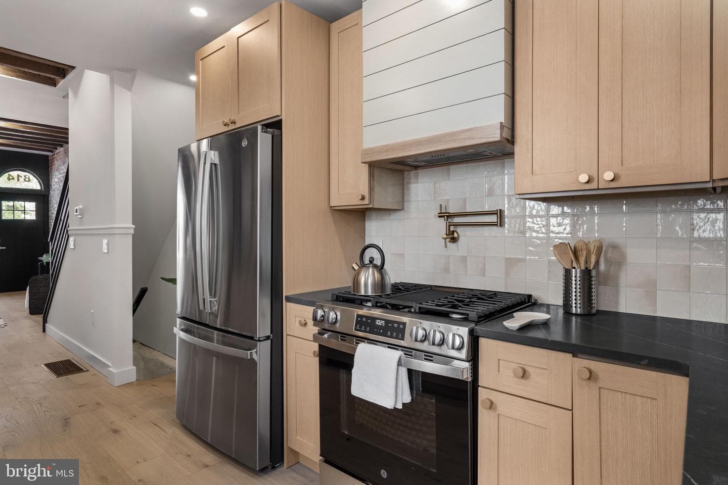 814 Belgrade Street photo 10