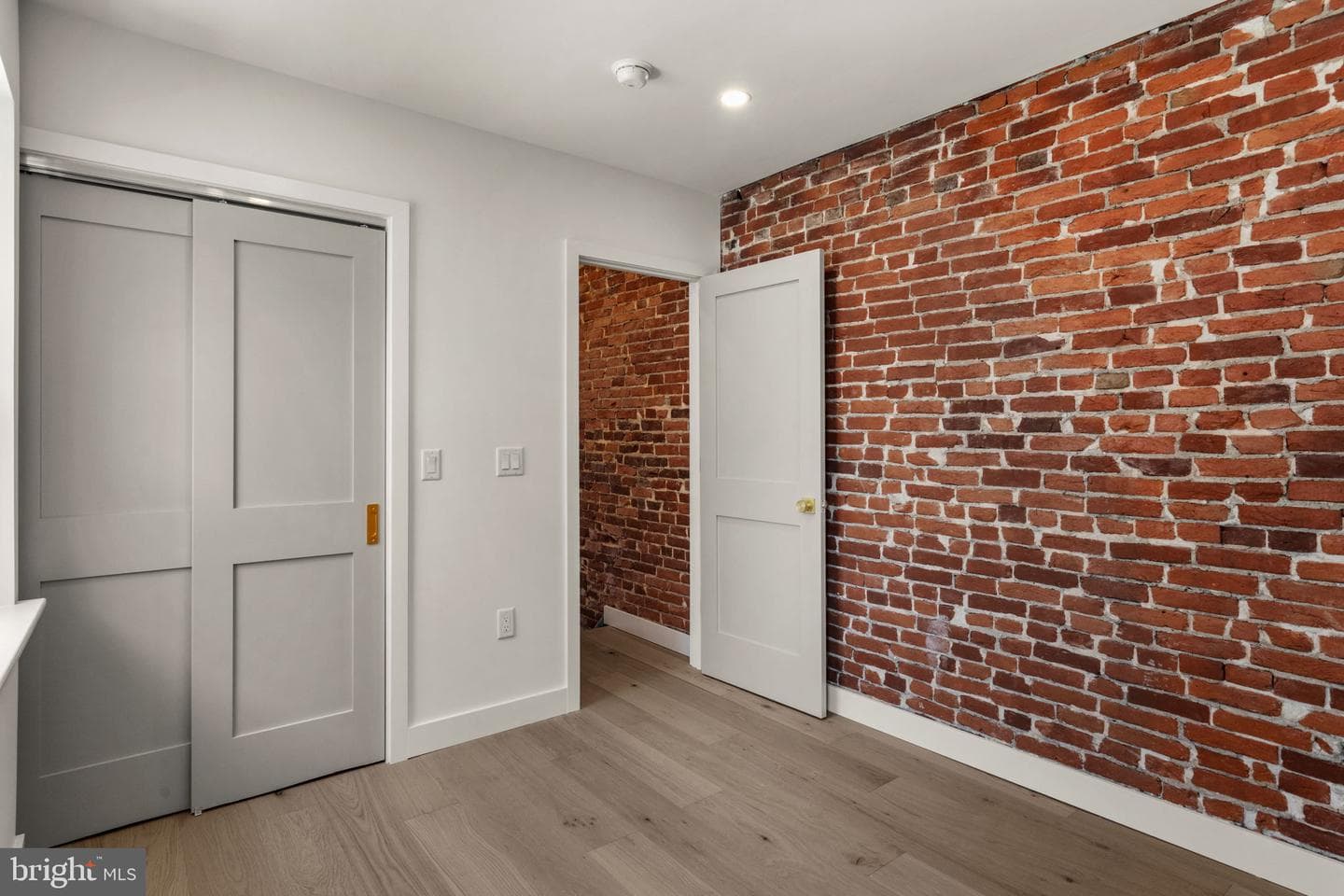 814 Belgrade Street photo 16