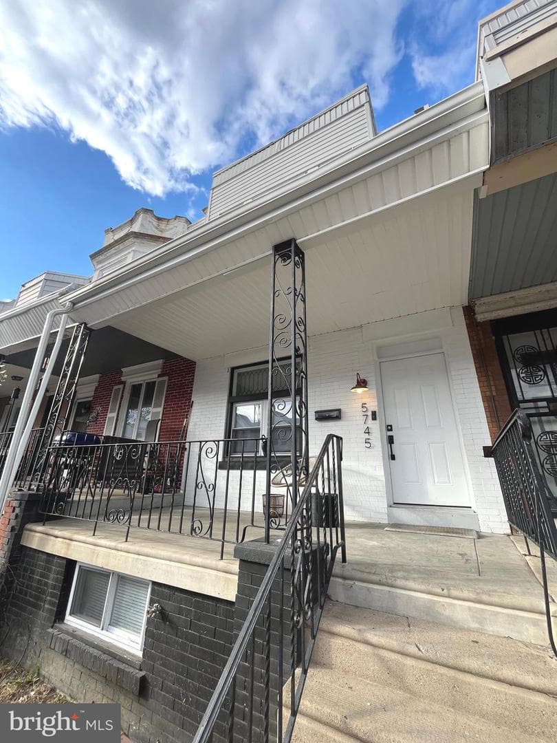 5745 Hunter Street photo 25