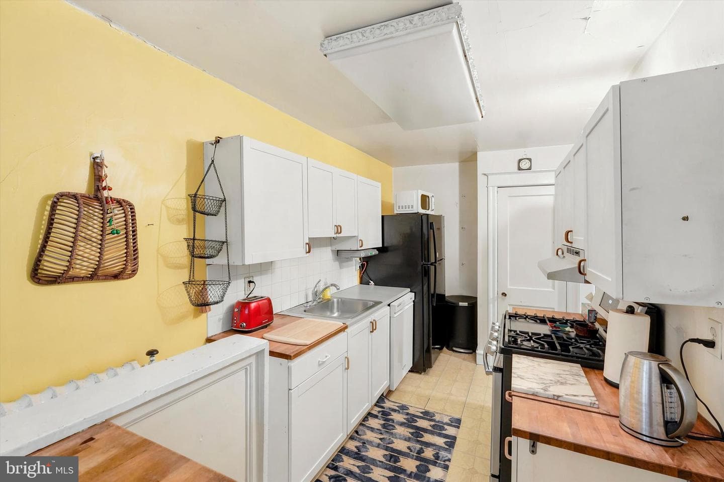 5227 Rexford Road photo 13