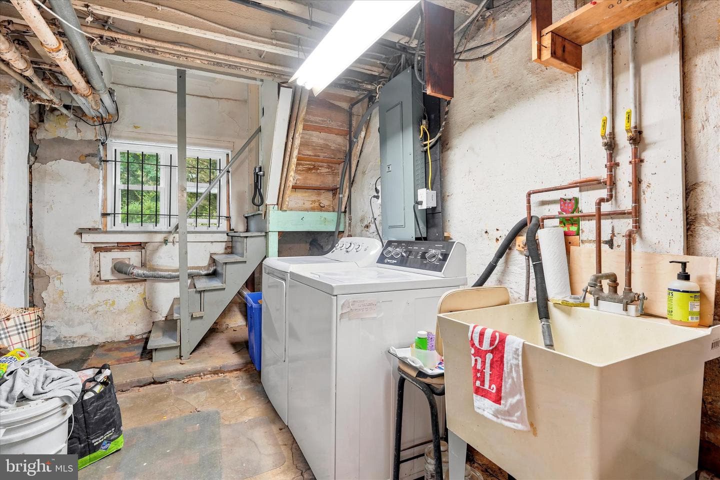 5227 Rexford Road photo 24