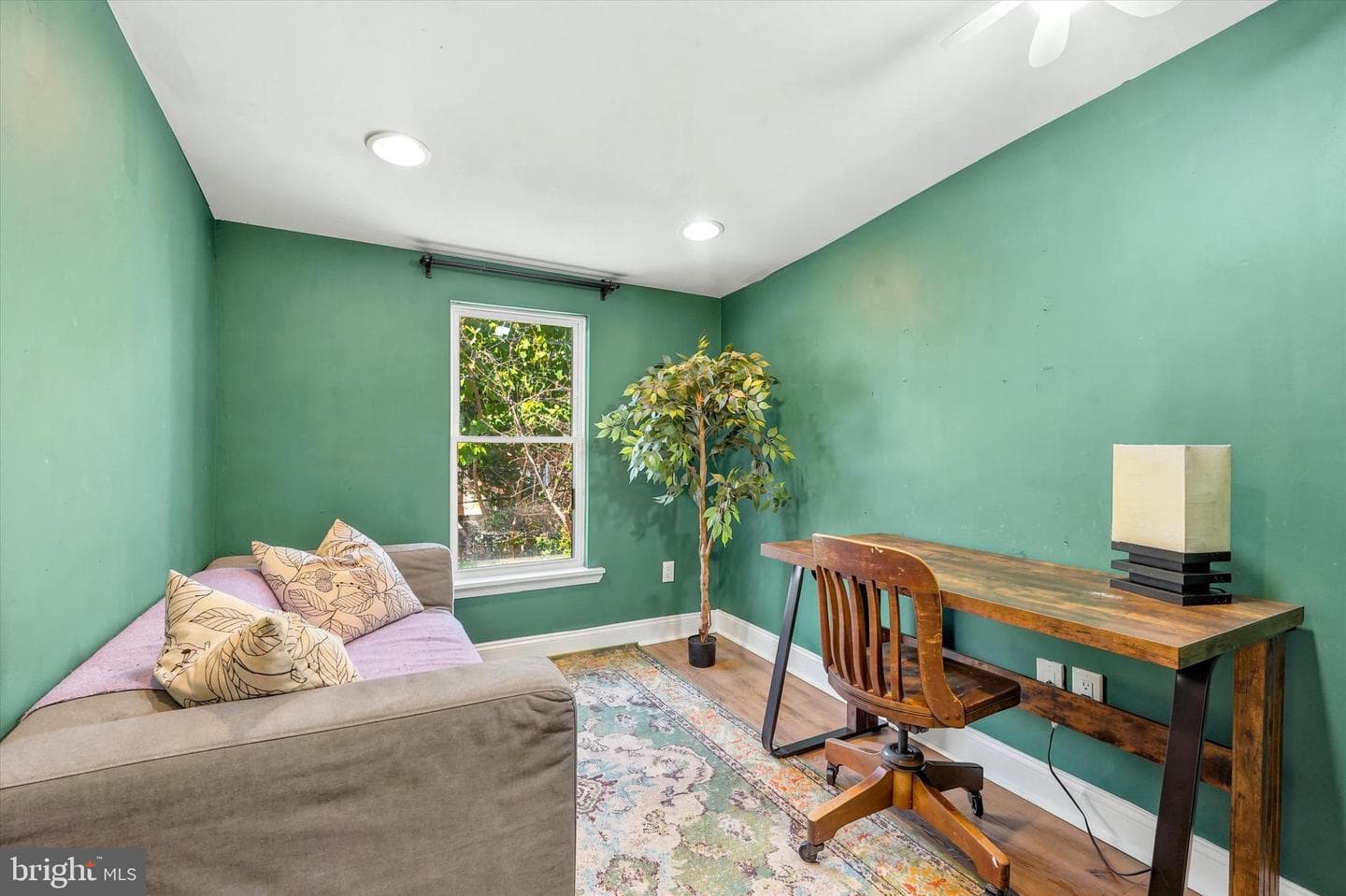 1920 E Firth Street photo 13