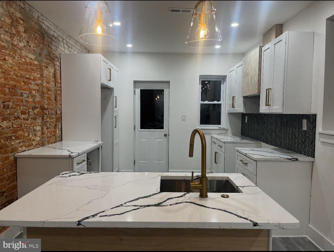 5624 Osage Avenue photo 4