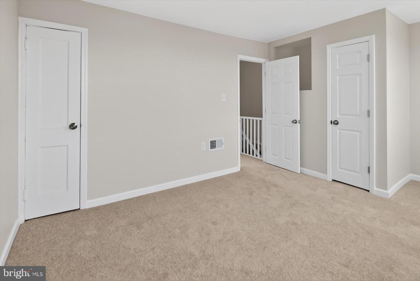 4553 Marple Street photo 15
