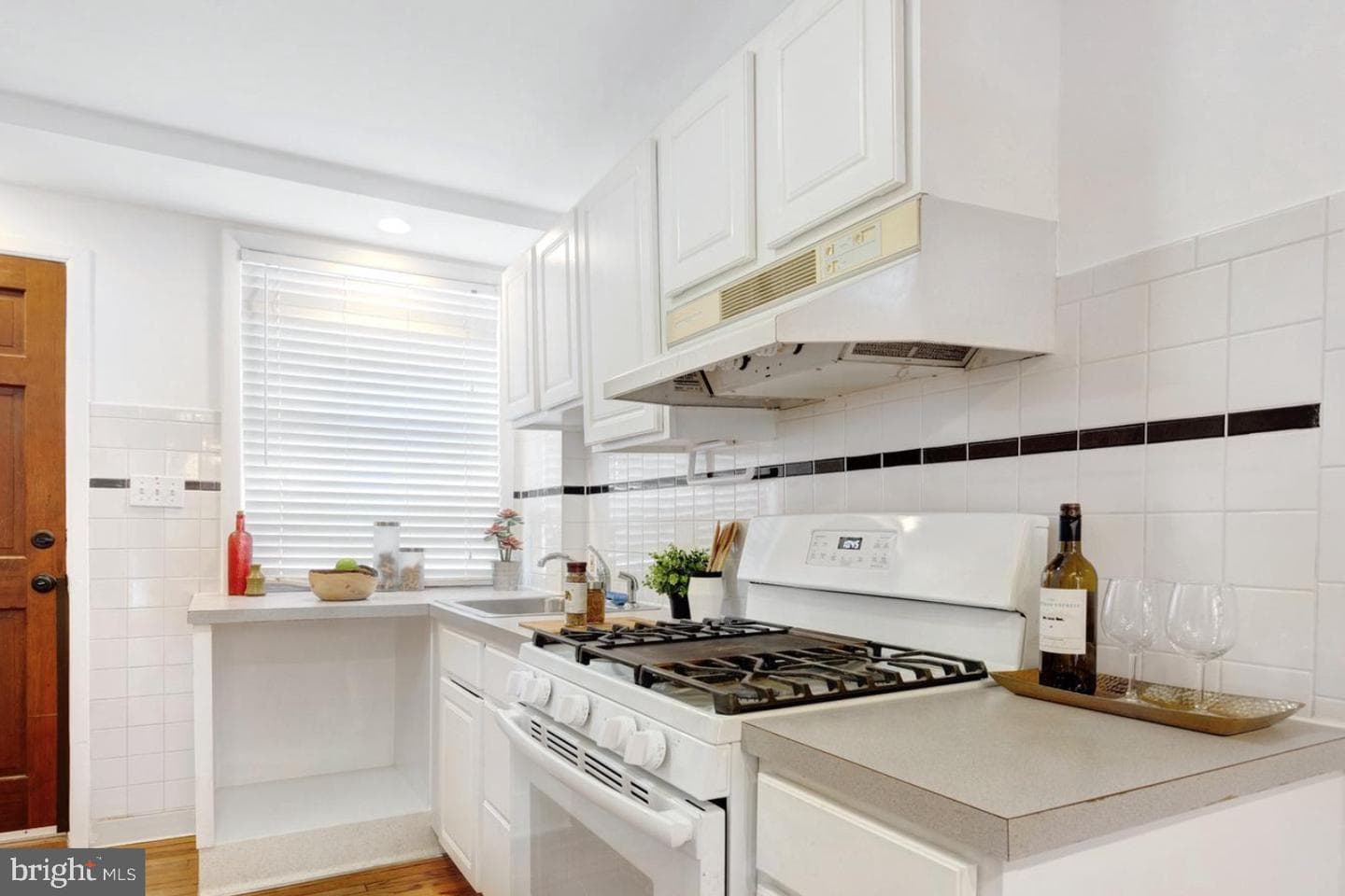 1036 Montrose Street, Philadelphia