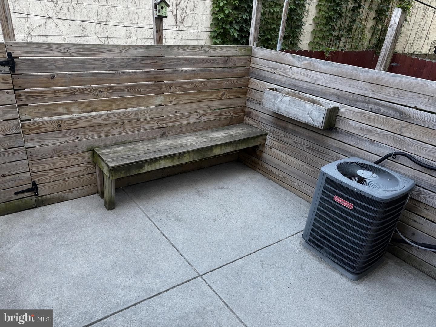 1446 S Taylor Street photo 37