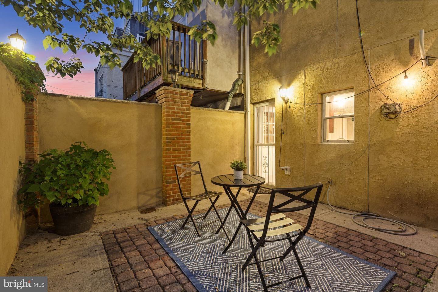 1804 Montrose Street photo 25