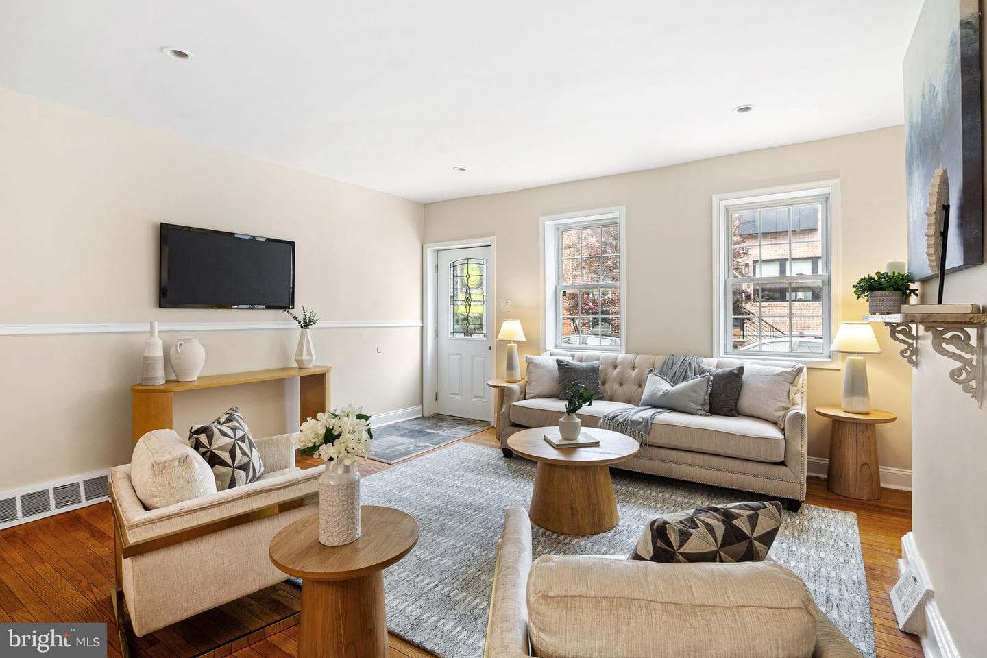 1804 Montrose Street photo 6