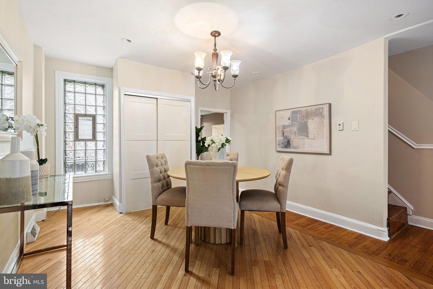 1804 Montrose Street photo 8