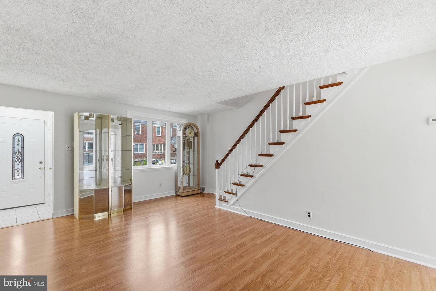 7020 Kindred Street photo 4