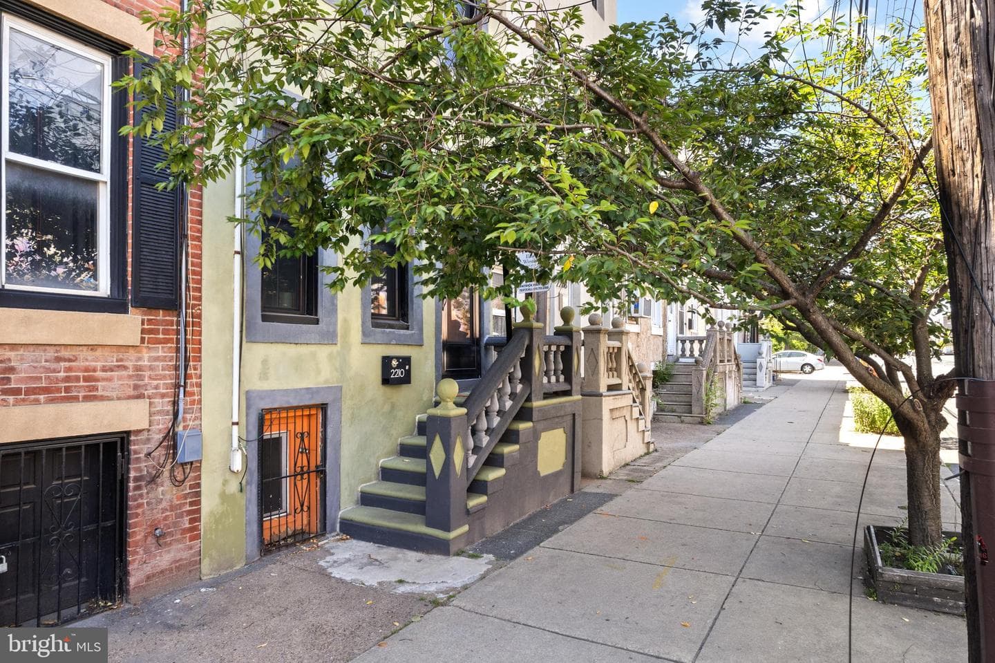 2210 E Lehigh Avenue photo 43