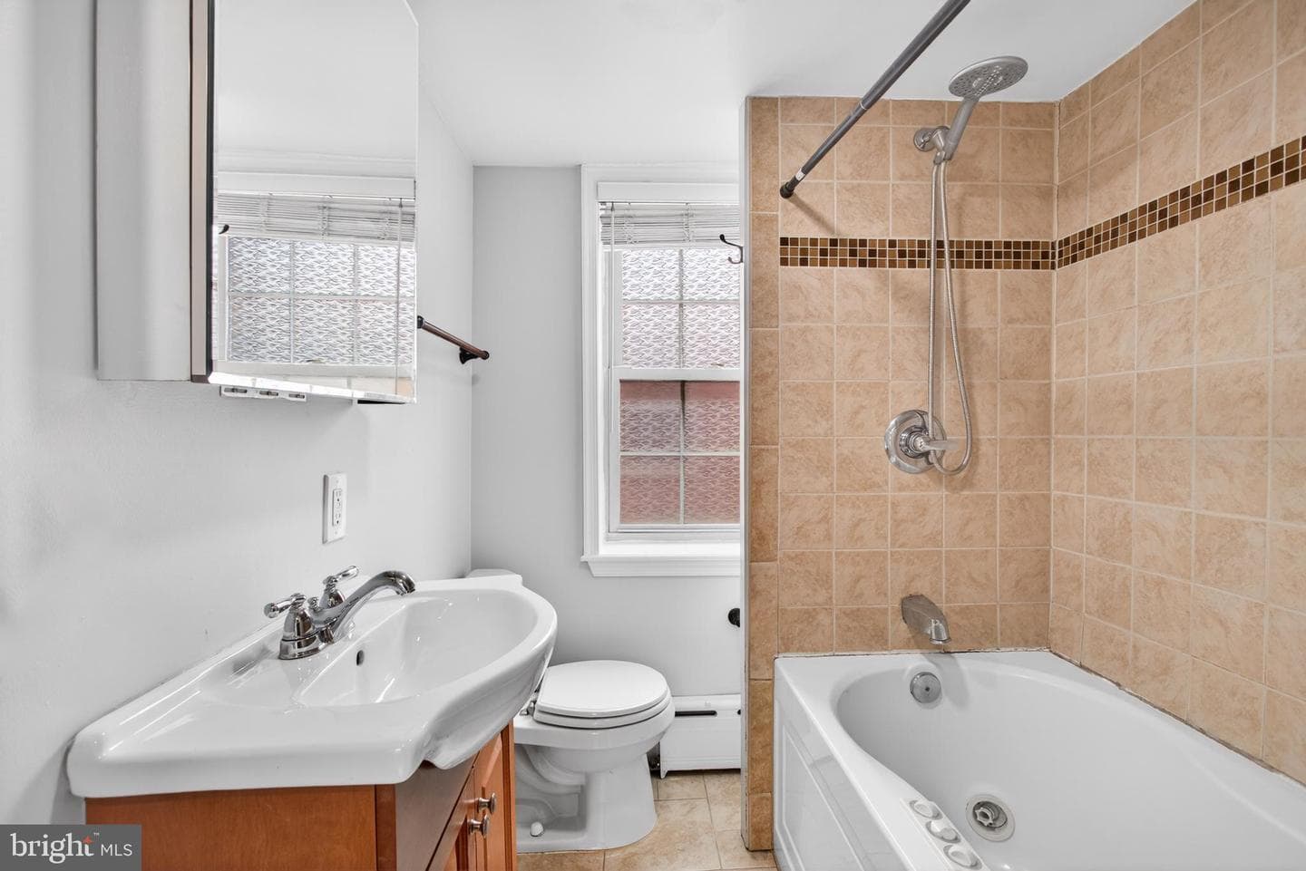 525 Fitzwater Street #2 photo 17