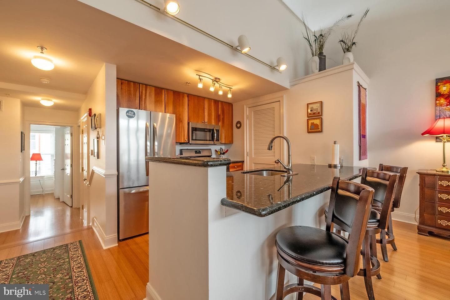 723 Bainbridge Street #d photo 9