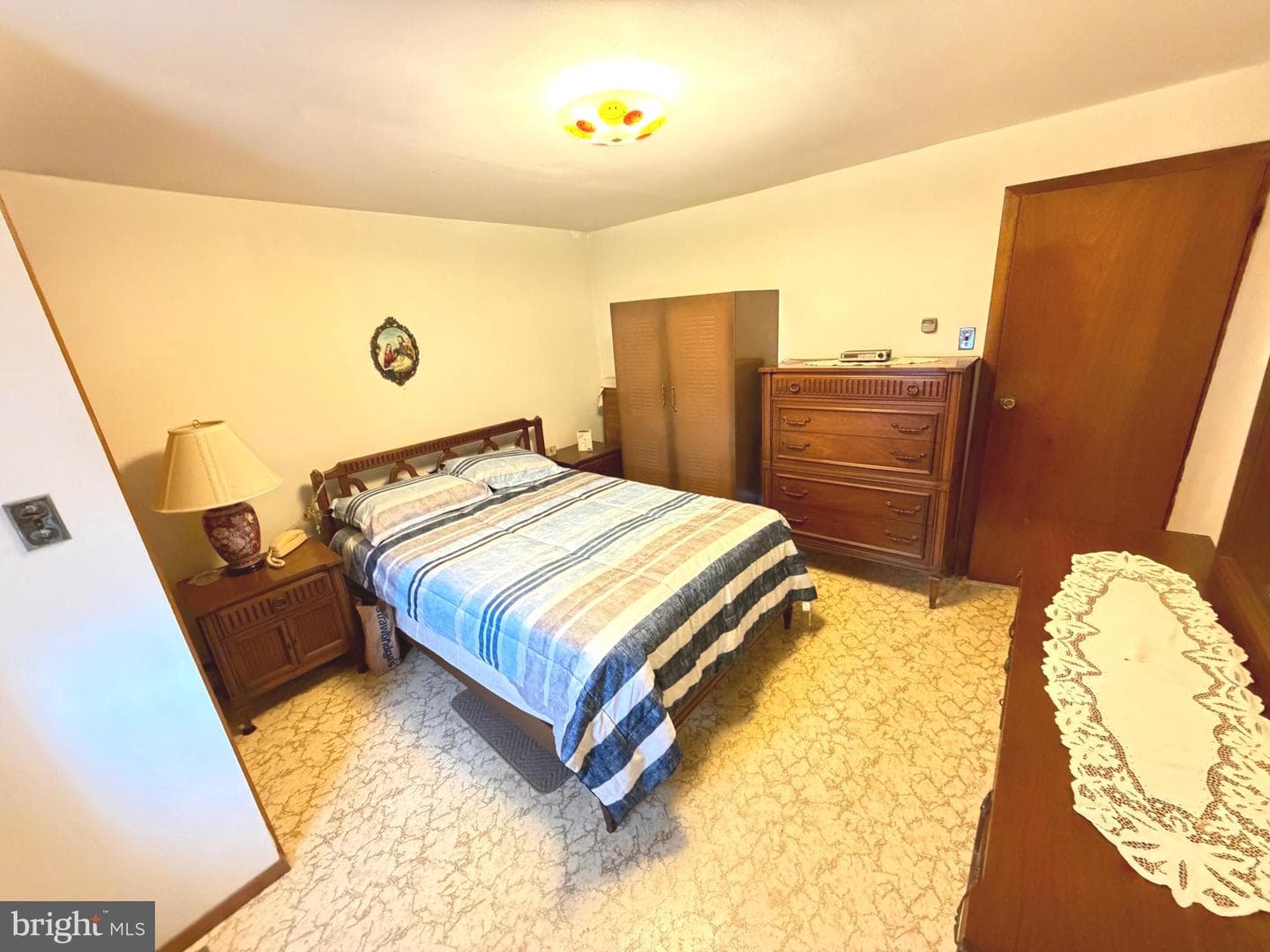 831 Moore Street photo 17