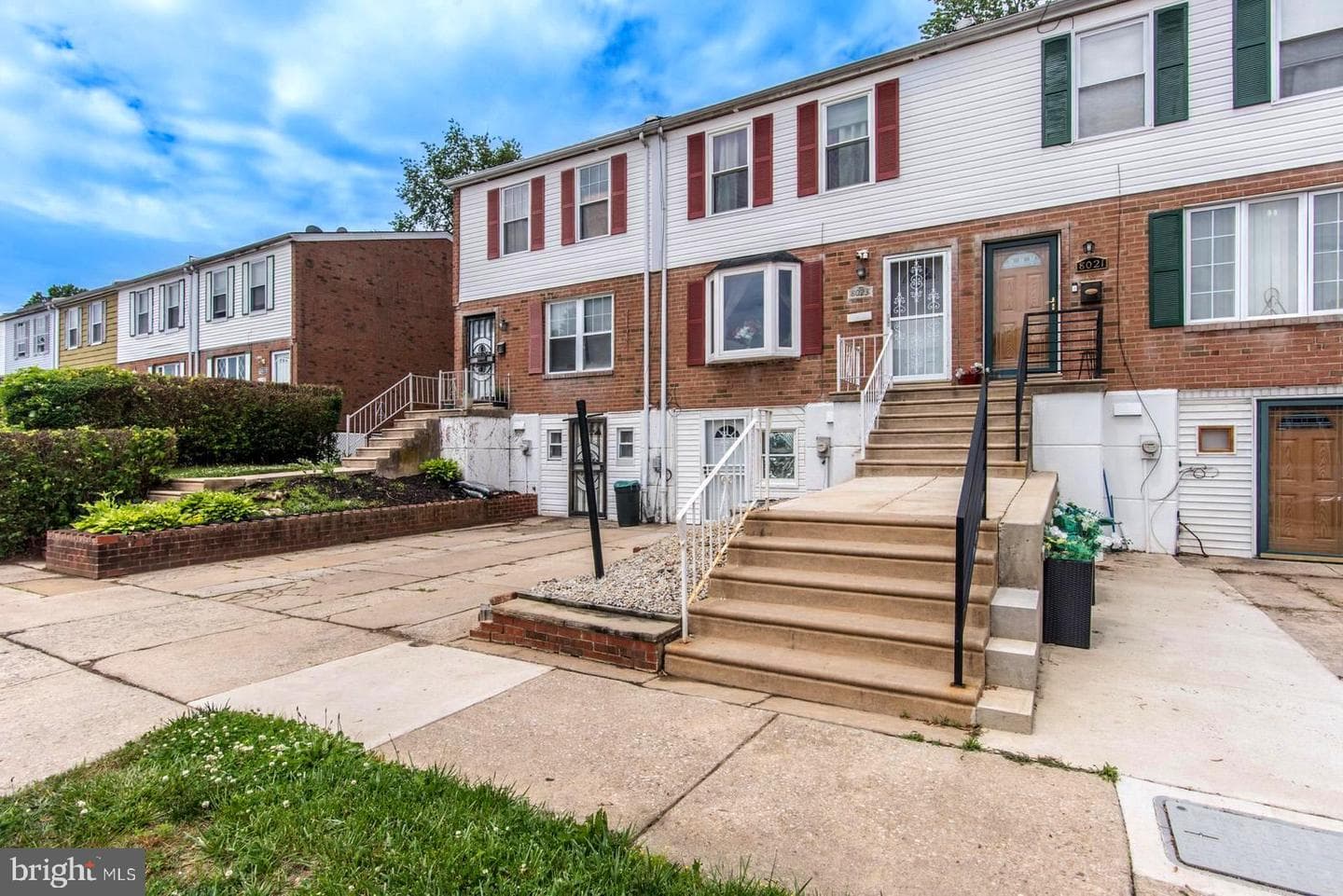 8023 Chelwynde Avenue photo 3