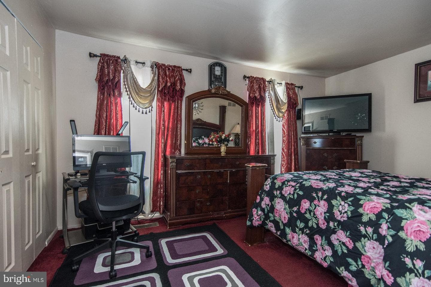 8023 Chelwynde Avenue photo 35