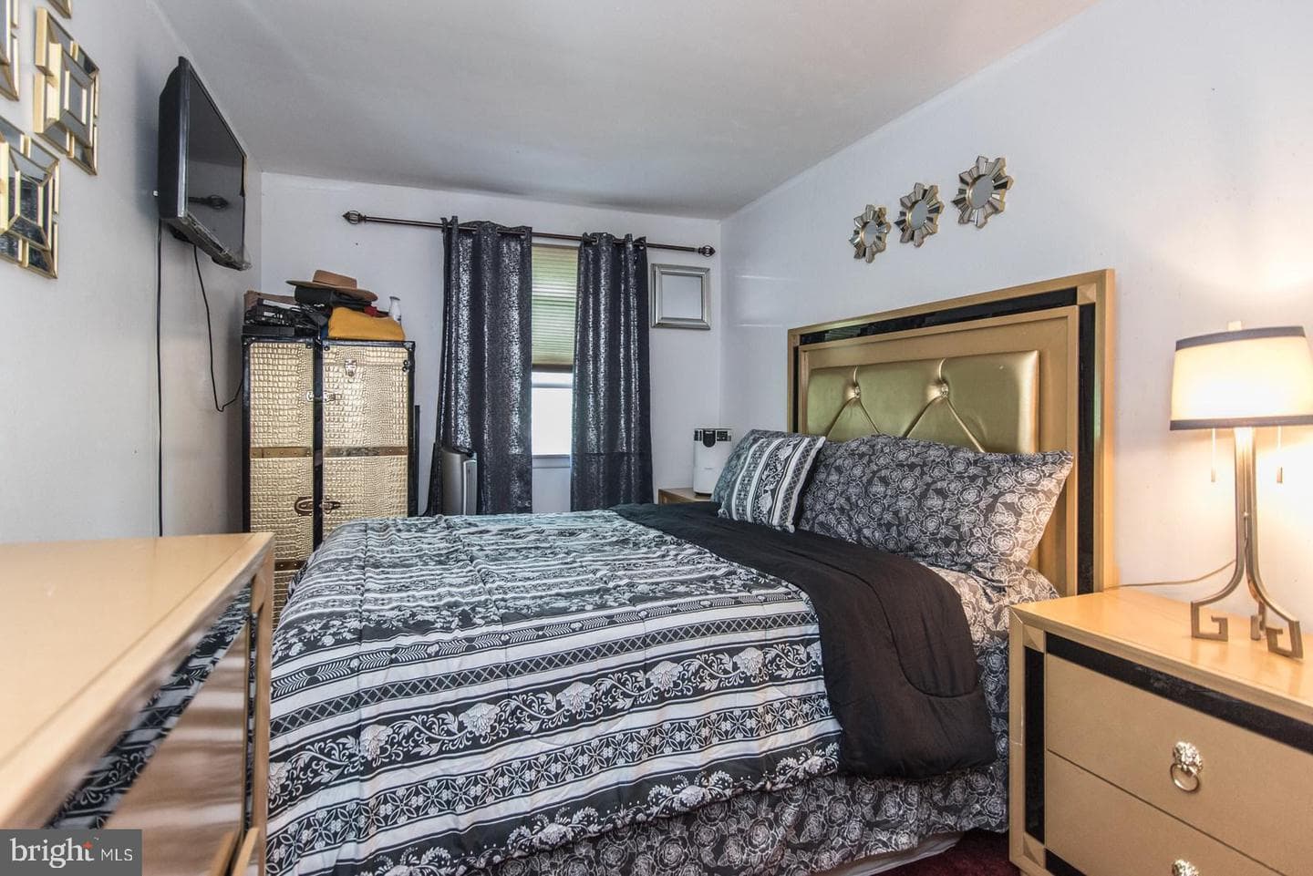 8023 Chelwynde Avenue photo 49