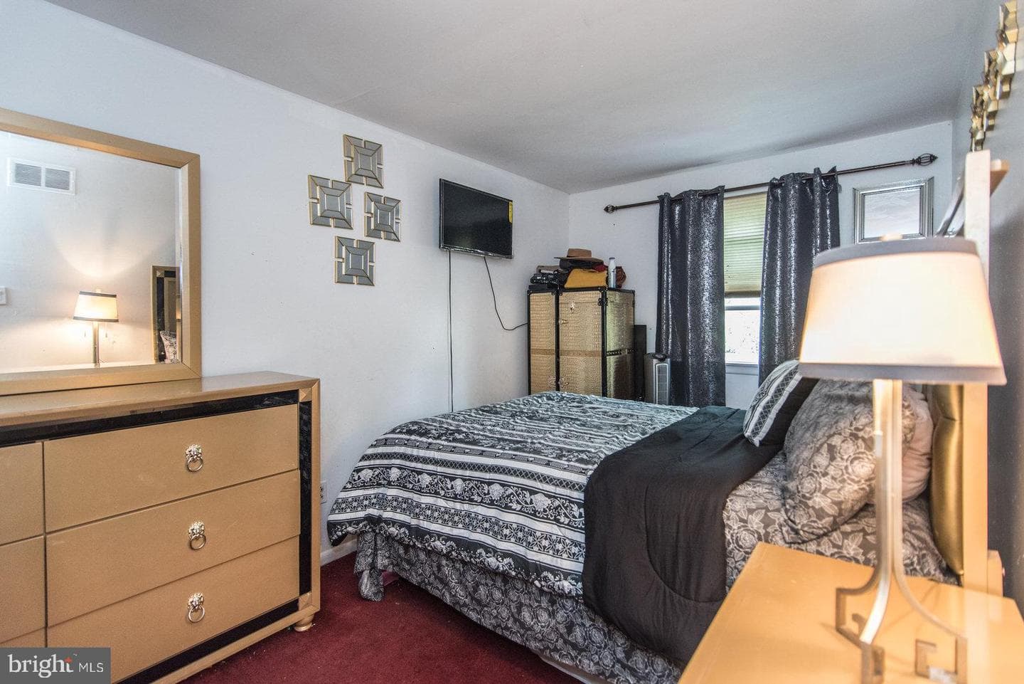 8023 Chelwynde Avenue photo 51