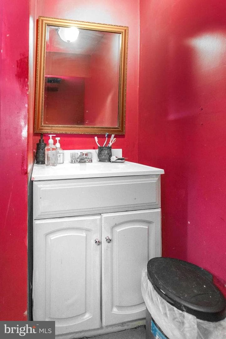 8023 Chelwynde Avenue photo 63